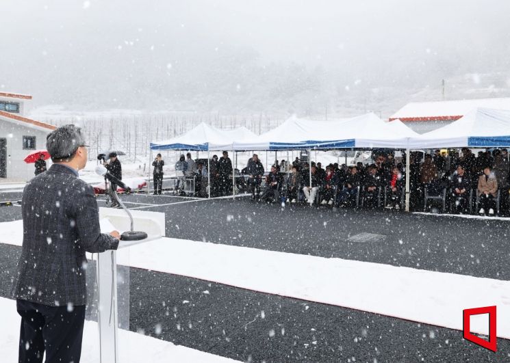 ‘살며 농사짓는 마을’ 영양 첫 실험…정주형 작은농원 문 열었다