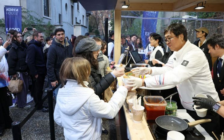 K컬처 열풍에 밀라노 동계올림픽 코리아하우스 역대 최다 관람객
