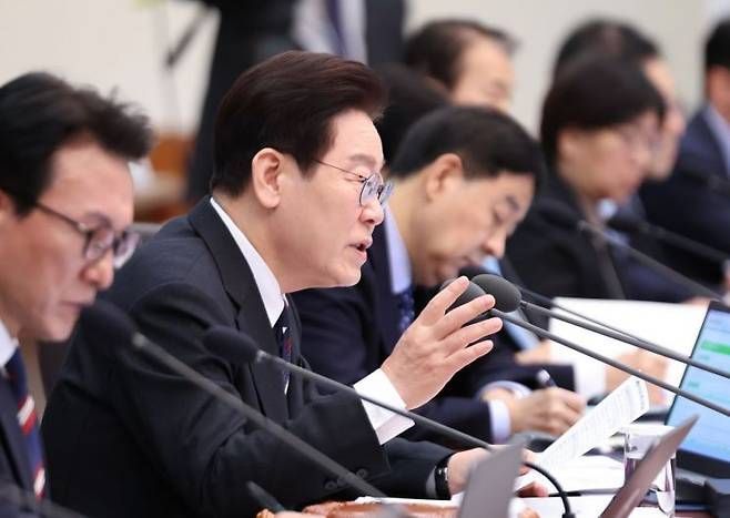 수입업체 배만 불리는 '할당관세'에 칼 빼든 정부…전담기구 지정해 집중관리 