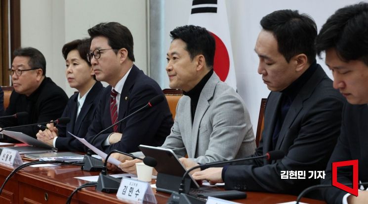 [포토] 장동혁, '동족배제' 北발언에 "李정부 짝사랑에 돌아온 건 냉소"