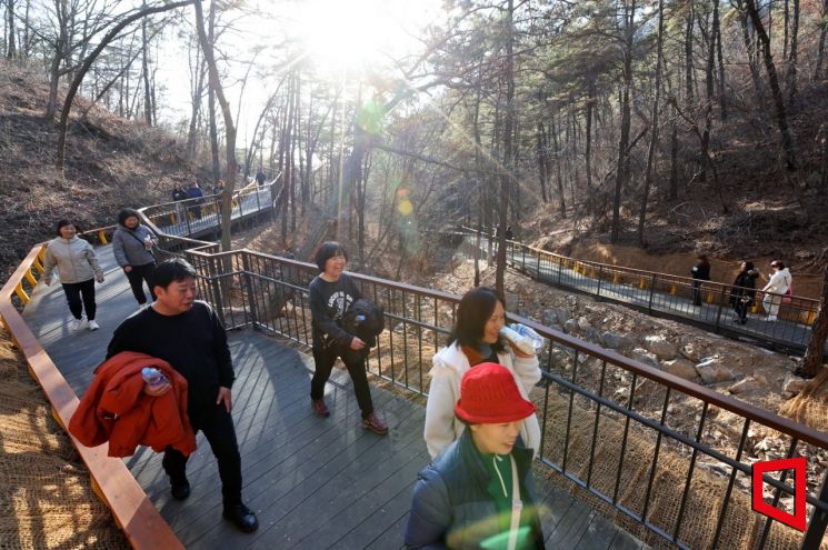 인천 남동구 만수산에 무장애나눔길 완성…'전국 최장' 5.14㎞