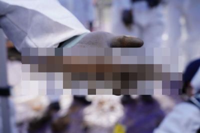 1년 방치 잔해물서 유해 수습…"진상 없는 개항 반대"