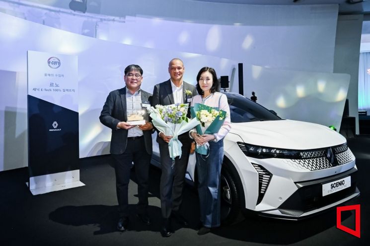 르노 '세닉', 독일 브랜드 제치고 첫 '올해의 수입차' 선정