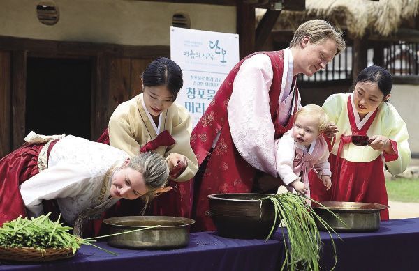 1월 방한 외래객 126만명…코로나 이전 114% 수준