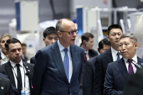 獨메르츠, '中 AI·로봇 중심지' 항저우서 방중 마침표