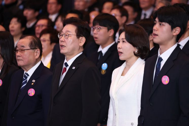 '3·1절' 李대통령 "평화·공존 꿈 한반도부터, '정전체제→평화체제' 전환 노력"