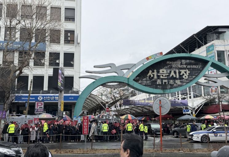 차갑게 식은 대구 젊은 민심…韓 출마설 두고선 평가 양분