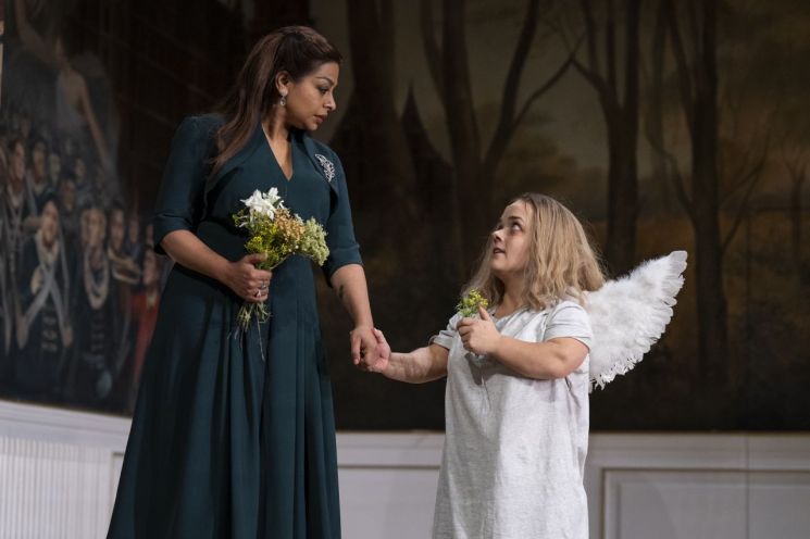 매춘 문제 다룬 버나드 쇼 문제작 '워렌 부인의 직업', NT라이브로 만난다