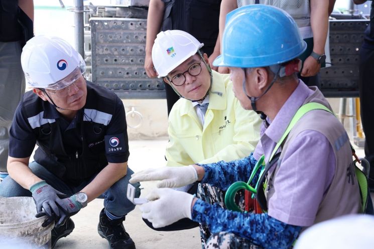 정원오, 12년 성동구청장 사퇴…마지막 결재는?
