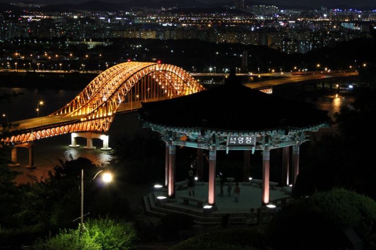 고양시, 행주산성 야간개장 시작…14일부터 10월까지 운영