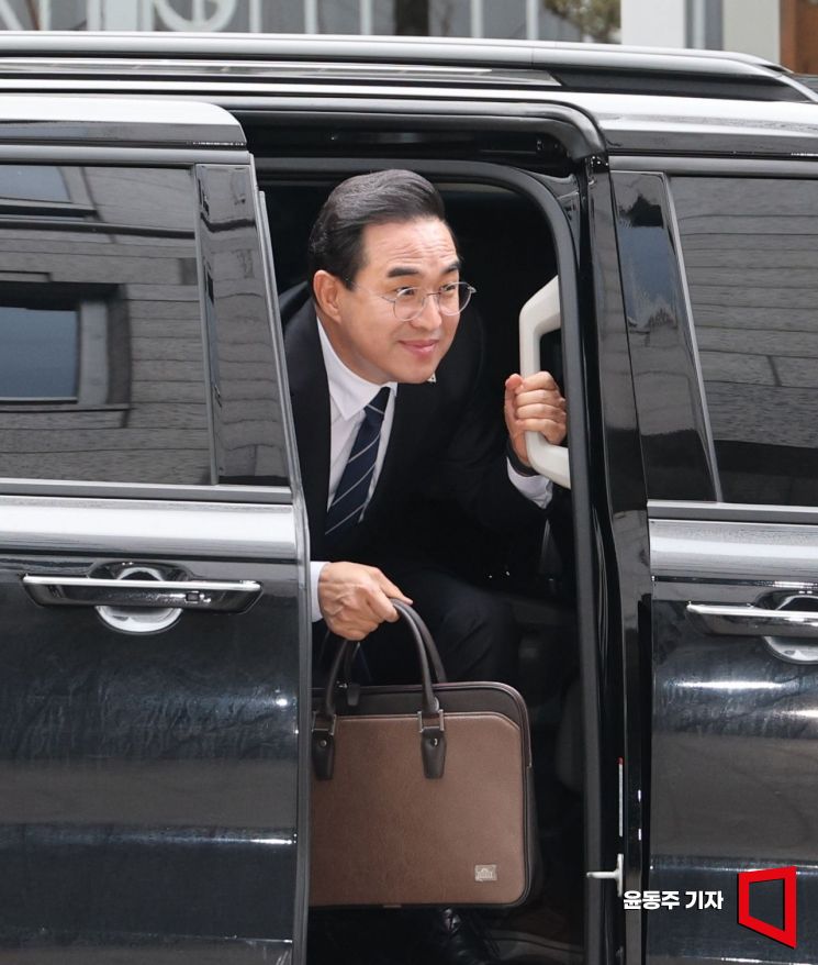 기획예산처 장관 후보자로 지명된 박홍근 더불어민주당 의원이 3일 서울 중구 예금보험공사에 마련된 인사청문회 준비 사무실로 출근하고 있다. 2026.03.03 윤동주 기자