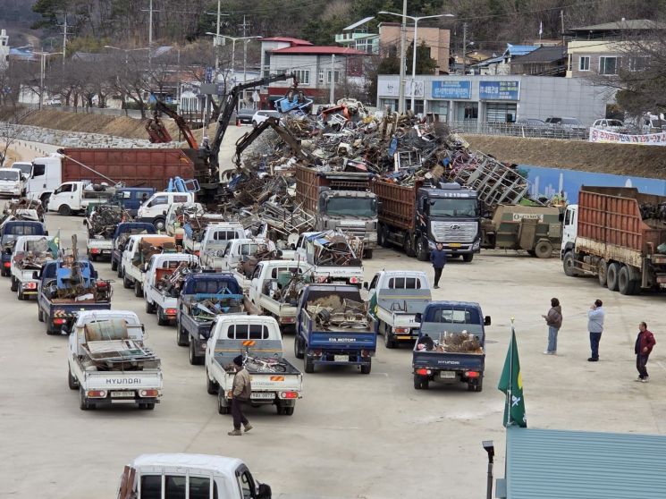 상주시, 가정·사업장 방치된 '새마을사랑 고철모으기'