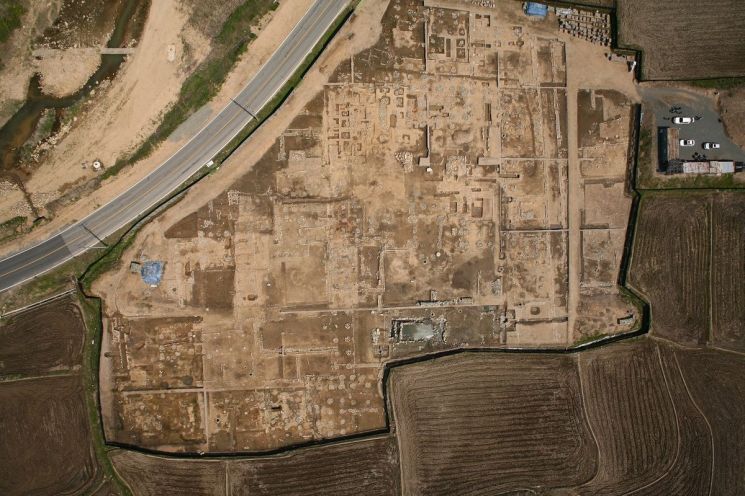 경주 인왕동 사지 석탑, 제자리 찾나…공사 조건부 가결