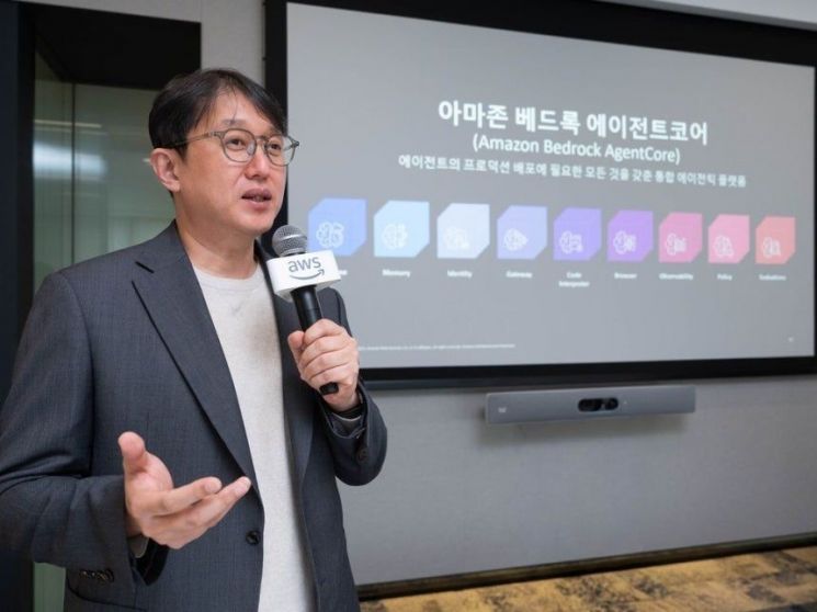 "직원 12명 이하로 매출 147조원…AI 잘 쓰면 이런 기업 나온다"