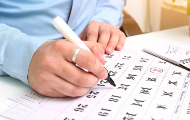 "항공권 이미 구입했어요"…연차 3일이면 9일 쉬는 황금연휴 언제