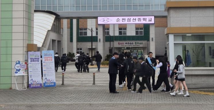 김대중 교육감 "인구 소멸 위기, '기본+균형' 복지로 뚫는다"