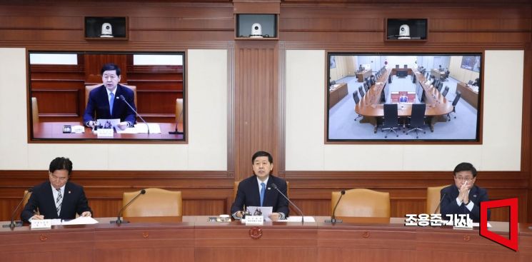 [포토] 개정노동법 시행 관련 관계장관회의 