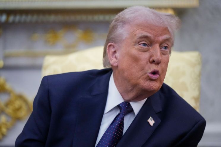 "평화 대통령 외치던 트럼프, 전쟁 대통령 될 건가"…독일 극우당 대표 일침