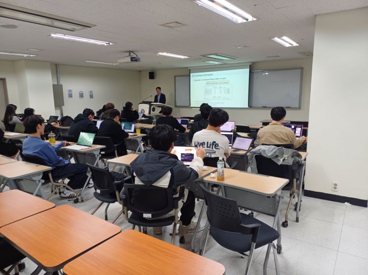 2024년 바이오 분야 부트캠프로 선정된 가천대학교에서 수업이 진행되고 있다. 한국산업기술진흥원.