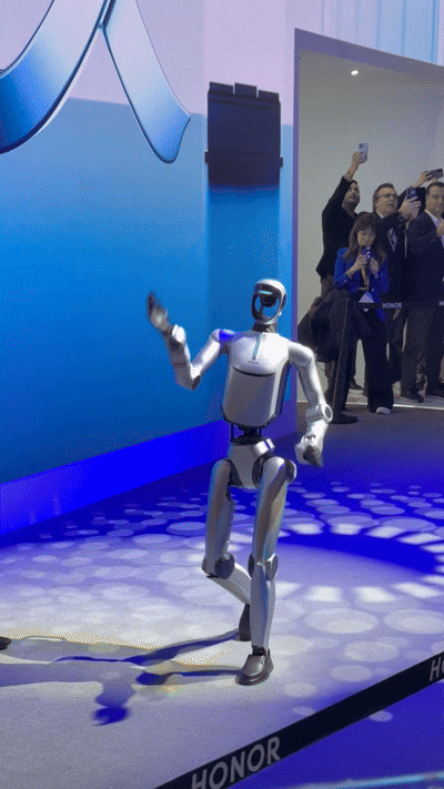 [다가올 K로봇 시대]②中 로봇 각축장 된 MWC…하드웨어 넘어 로보틱스 AI로