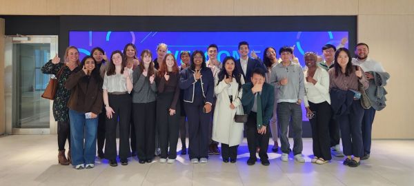 ‘MSU 한의치료 견학 프로그램’에 참여한 학생들과 관계자들이 기념촬영을 하고 있다. 자생한방병원