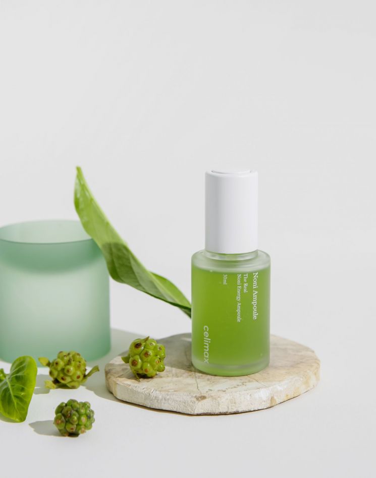 셀리맥스의 대표 제품인 노니앰플. 셀리맥스