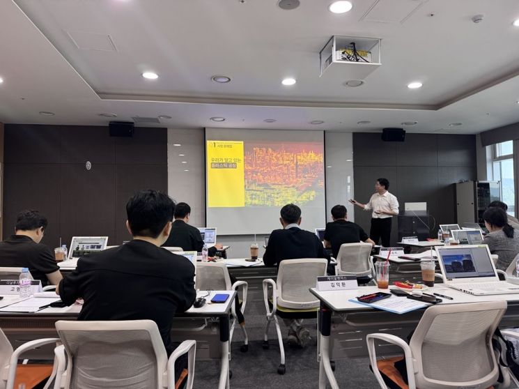 의정부시, ‘첨단산업 스케일업’ 본격 추진…스타트업 성장 지원). 공공형 데모데이. 의정부시 제공