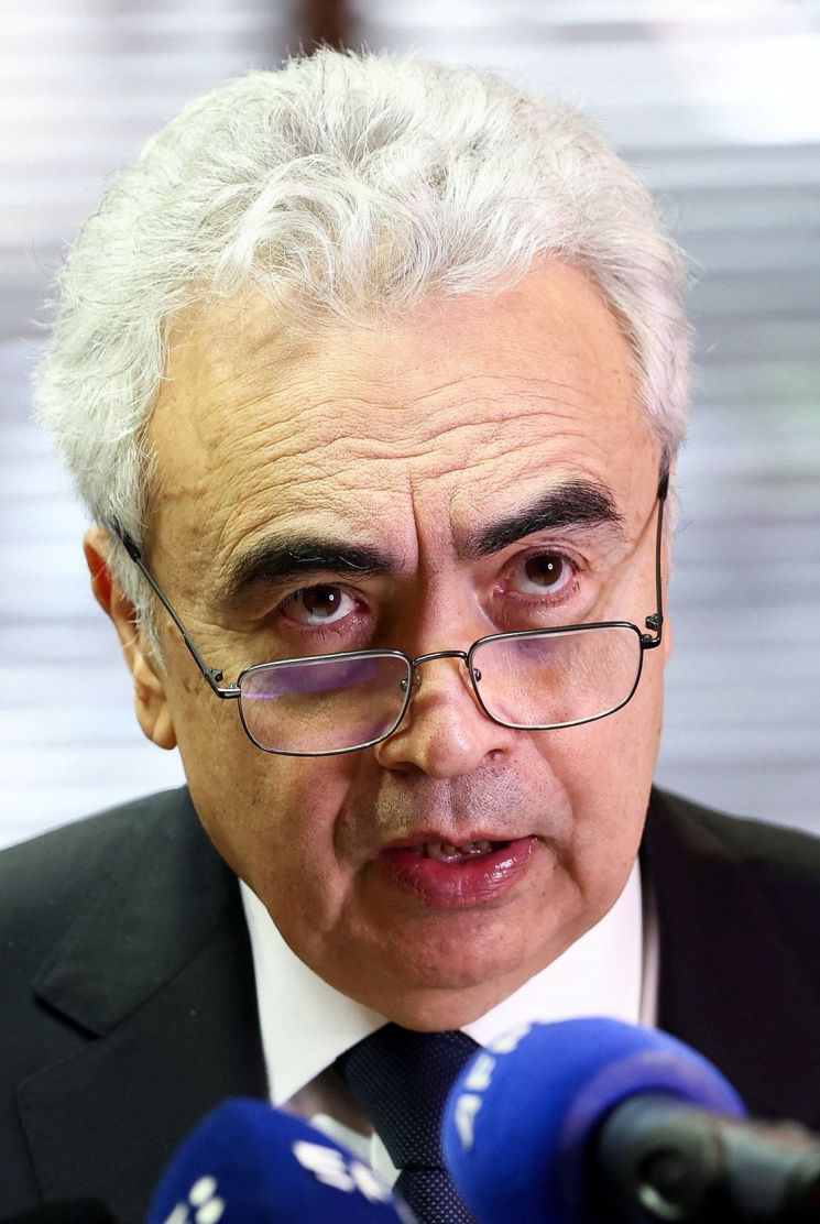 파티 비롤(Fatih Birol) 국제에너지기구(IEA) 사무총장이 2026년 3월 6일 벨기에 브뤼셀에서 열린 글로벌 에너지 시장 동향에 관한 기자회견에서 발언하고 있다. 로이터연합뉴스