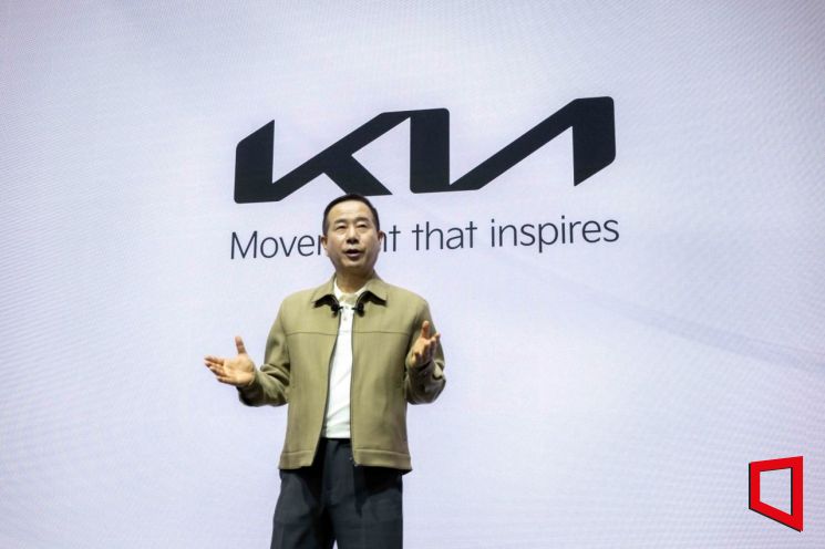 정원정 기아 국내사업본부 부사장은 9일 서울 마포구 '레이어스튜디오 11'에서 열린 '더 뉴 니로' 출시행사에서 발표하고 있다. 기아