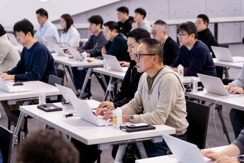 [르포]"금융사 탈 쓴 IT 회사" 정태영 특명...현대카드 리더들 'AI 바이브... - 뉴스 썸네일 이미지