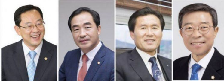 (왼쪽부터) 명현관 현 해남군수, 이길운 해남군체육회장, 김성주 전 해남군수협조합장, 서해근 해남군의원.