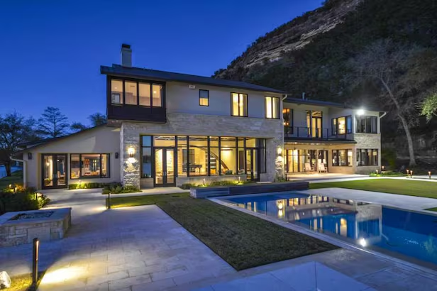 2021년 월스트리트저널이 보도한 일론 머스크 테슬라 최고경영자가 거주 중이라던 텍사스주 오스틴의 저택. /월스트리트저널, 트위터