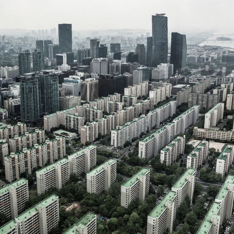 [서울 여의도 아파트 단지]