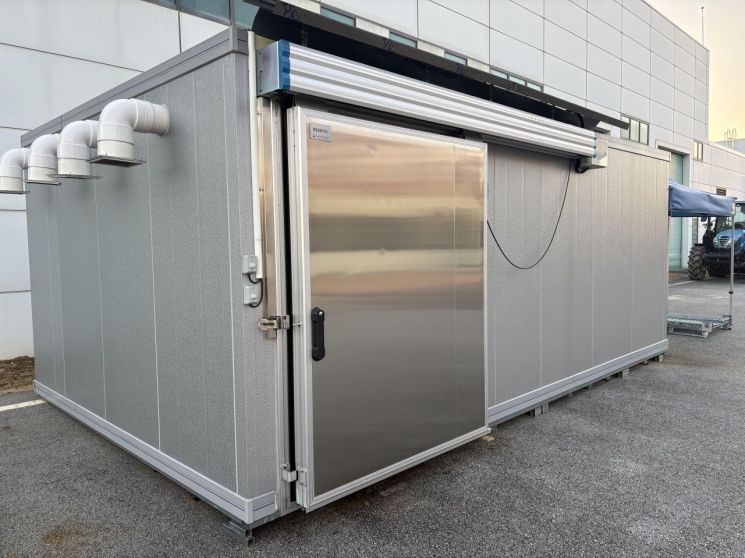 농진청이 개발한 꿀벌 월동 저장고. 농진청