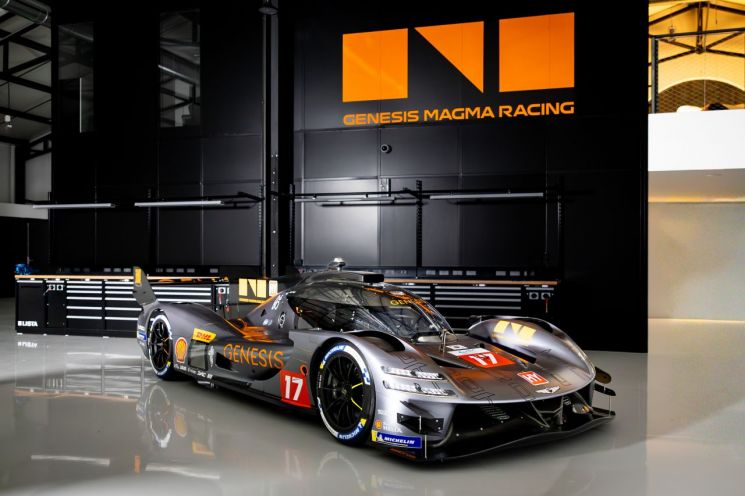 捷尼赛思“GMR-001 Hypercar”涂装赛车。捷尼赛思提供
