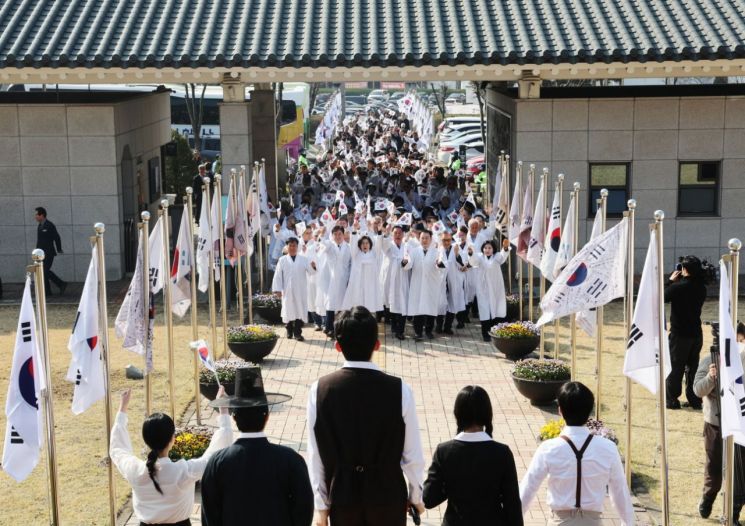 安城市自3月31日至4月2日连续3天举办多种活动，纪念安城41独立抗争。安城市提供