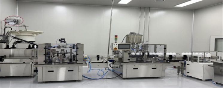 8일 개소한 '농축산용 미생물산업 공유 인프라'의 주요 시설 중 하나인 액상 미생물제품화 시스템. 농식품부