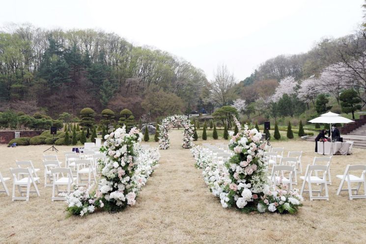 城南 Solomon Wedding Garden 新村运动中央研修院。城南市提供