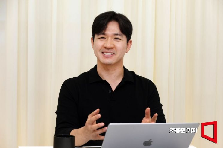 조현구 CT 대표가 서울 강남구 선릉로 사무실에서 아시아경제와 인터뷰 하고 있다. 조용준 기자