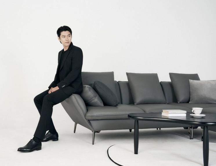 자코모의 가죽 소파 로니에. 자코모 홈페이지