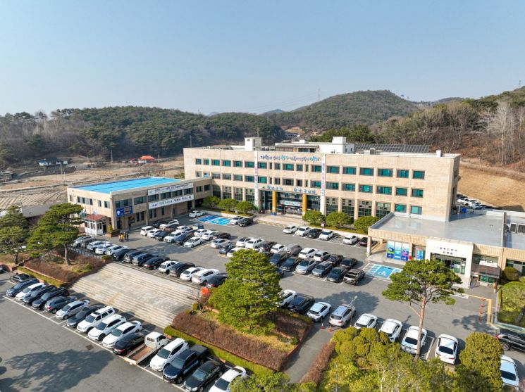 보령 "일자리 내실 사활"·청양 "기본소득 선순환 안착"