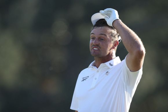 Brian Dechambeau opposes the movement suggesting distance gains. Photo by AFP Yonhap News