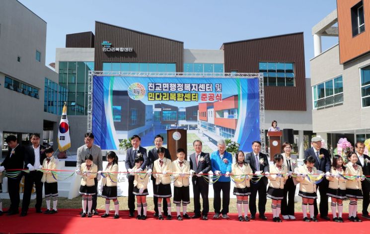 [사진 제공=하동군] 진교 행정문화복합타운 준공식