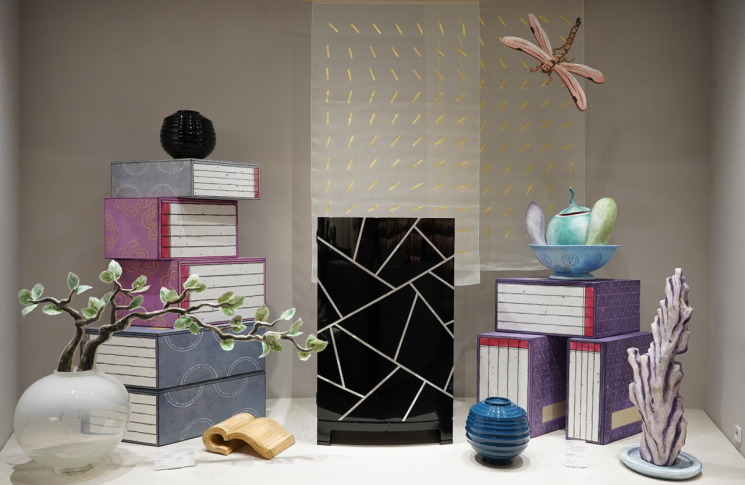 서관 '확장된 공예의 시선' 쇼윈도.