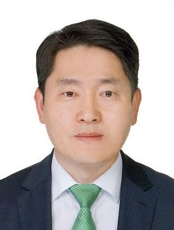 최영전 주미대사관 재경관. 재정경제부