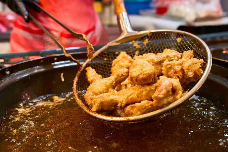 "Worried About Another Chicken Price Hike? Despite War-Driven Cost Increases, BBQ Freezes Prices"