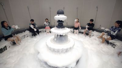 완도군이 지역 특화 자원인 해양과 산림, 농업 등을 연계한 '치유 관광산업'을 육성한다. 완도군 제공