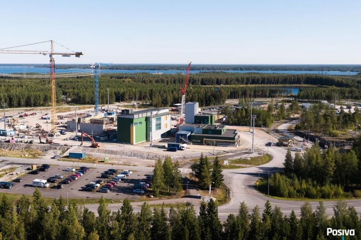 핀란드 올킬리우토 지역에서 건설하고 있는 온칼로(Onkalo) 고준위방사성폐기물 처리시설 전경. 포시바(Posiva) 홈페이지