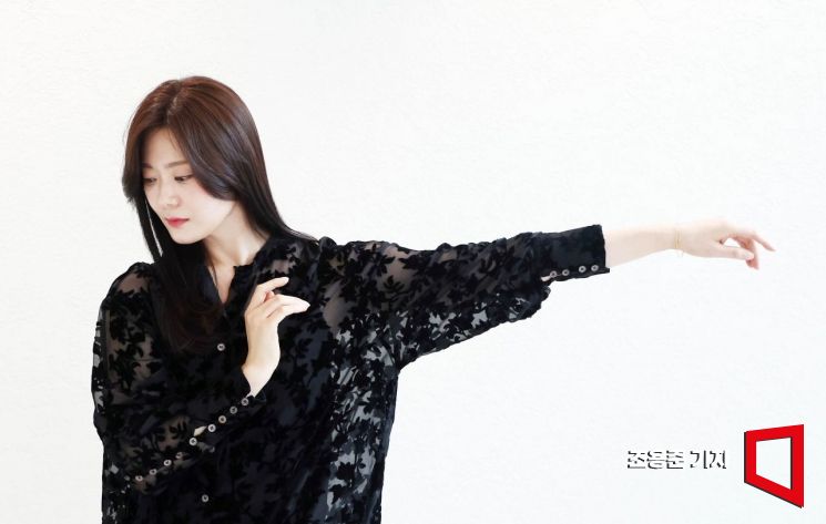 김혜연 안무가(여니스트컴퍼니 대표)가 서울 양재동 현대차 사옥에서 아시아경제와 가진 인터뷰에서 포즈를 취하고 있다. 조용준 기자