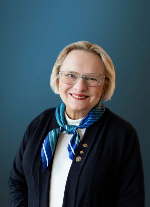 메리 엘런 랜들 IEEE 회장 겸 CEO